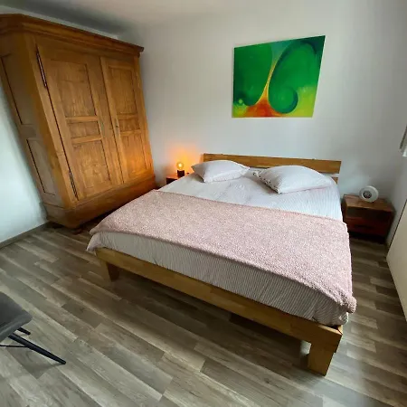 Апартаменты Chaleureux F2 Proche De Colmar Horbourg